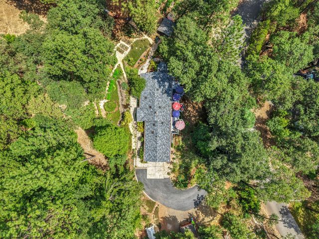 5962 Arrowhead Dr, Foresthill, CA 95631
