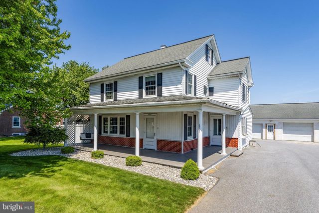 3717 OLD PHILADELPHIA PIKE, Gordonville, PA 17529