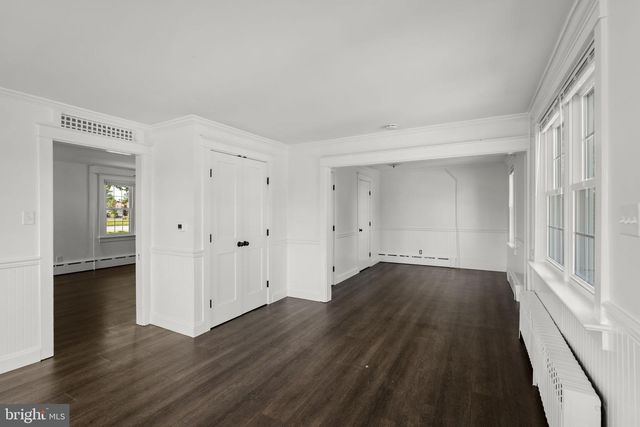 3717 OLD PHILADELPHIA PIKE, Gordonville, PA 17529