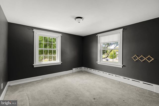 3717 OLD PHILADELPHIA PIKE, Gordonville, PA 17529