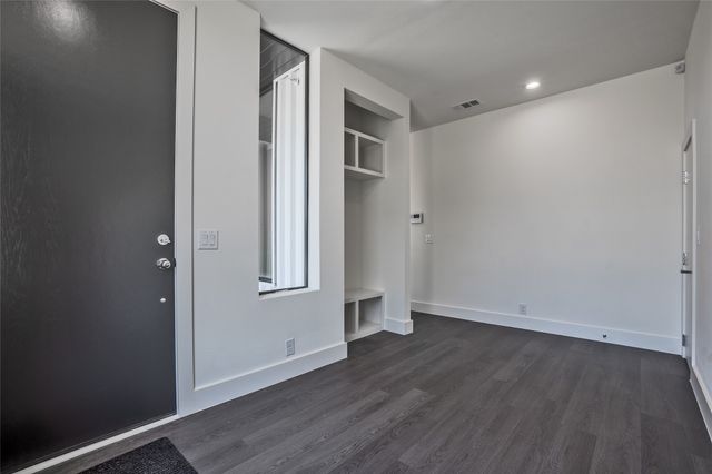 4322 Roseland Avenue 2, Dallas, TX 75204