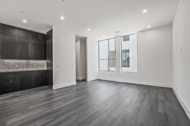 4322 Roseland Avenue 2, Dallas, TX 75204
