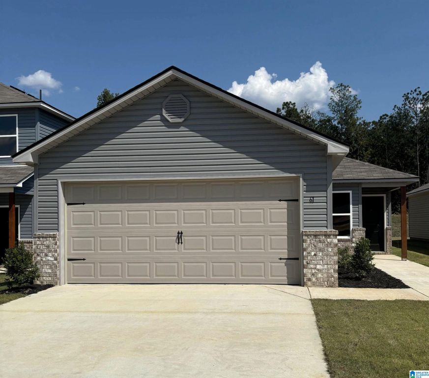 45 JEMISON TRAILS DRIVE, Jemison, AL 35085