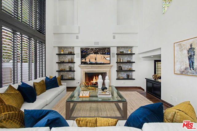 12639 Promontory Road, Los Angeles, CA 90049