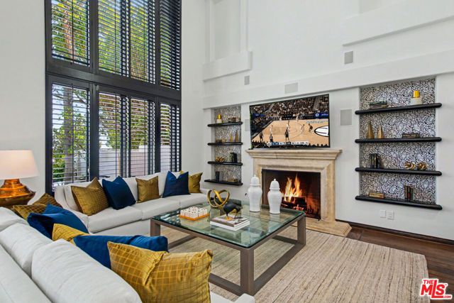 12639 Promontory Road, Los Angeles, CA 90049