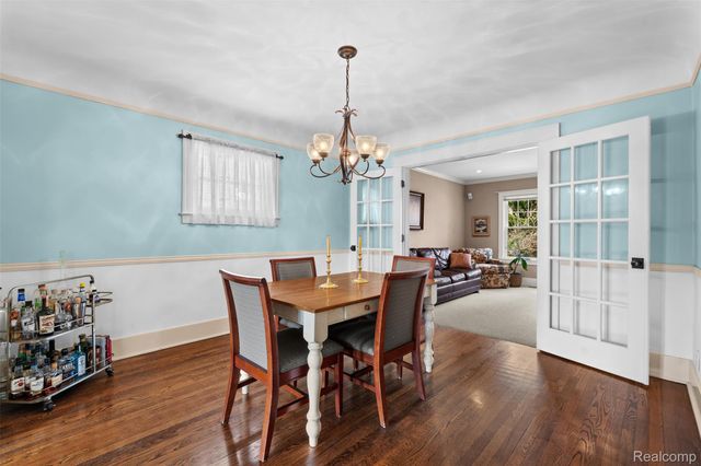 414 Cloverly Road, Grosse Pointe Farms, MI 48236