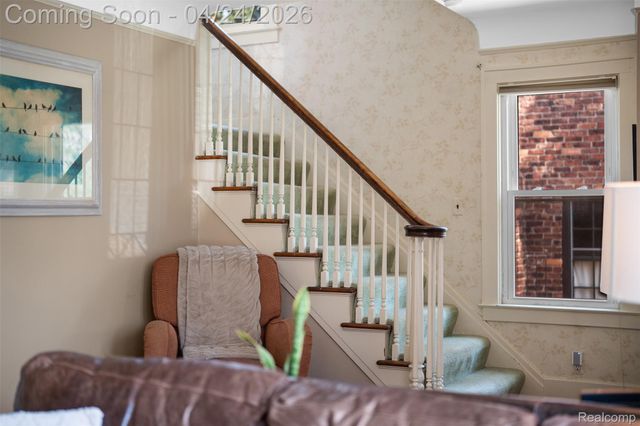 414 Cloverly Road, Grosse Pointe Farms, MI 48236