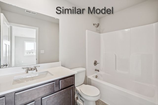 404 Fireside Drive NW, Bondurant, IA 50035