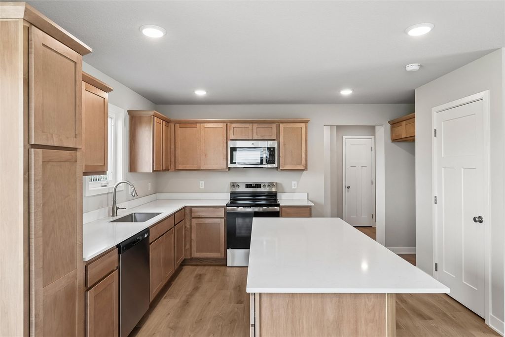 404 Fireside Drive NW, Bondurant, IA 50035