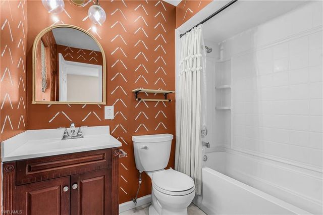 2205 Lotus RD, Fort Myers, FL 33905