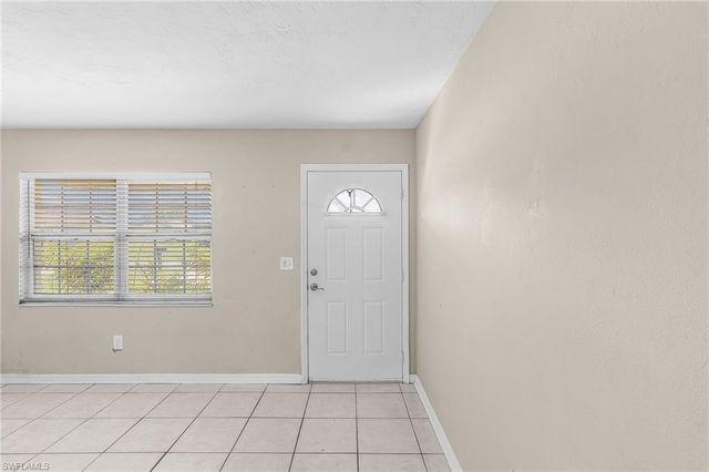 2205 Lotus RD, Fort Myers, FL 33905