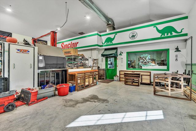 2680 Bluewater DR, Moneta, VA 24121