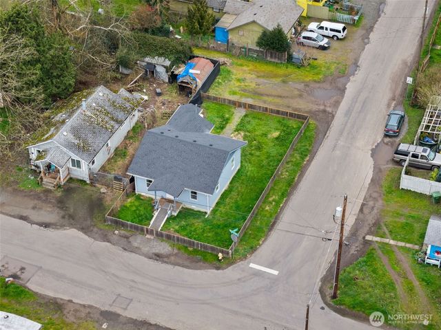 313 Rosewood St, Kelso, WA 98626