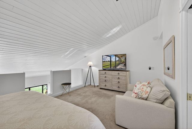 301 Old Meadow Way, Palm Beach Gardens, FL 33418