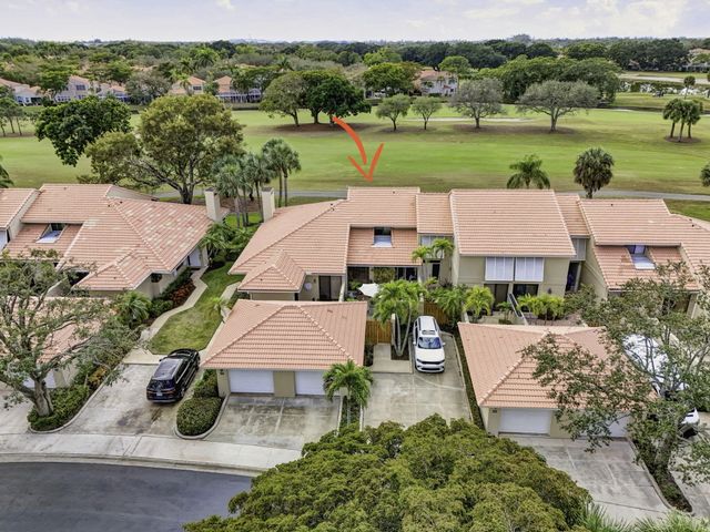 301 Old Meadow Way, Palm Beach Gardens, FL 33418