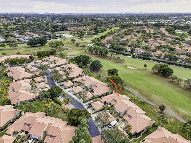 301 Old Meadow Way, Palm Beach Gardens, FL 33418