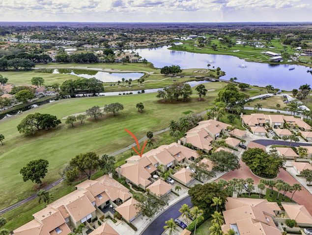 301 Old Meadow Way, Palm Beach Gardens, FL 33418