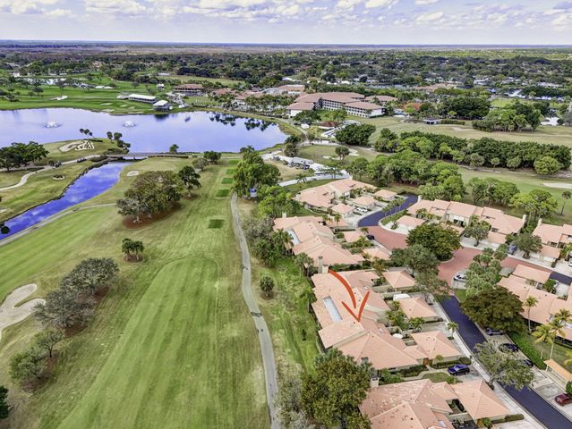 301 Old Meadow Way, Palm Beach Gardens, FL 33418