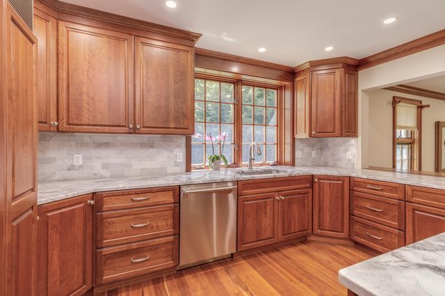 63 Ridge Road, Concord, NH 03301