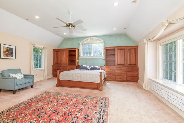 63 Ridge Road, Concord, NH 03301