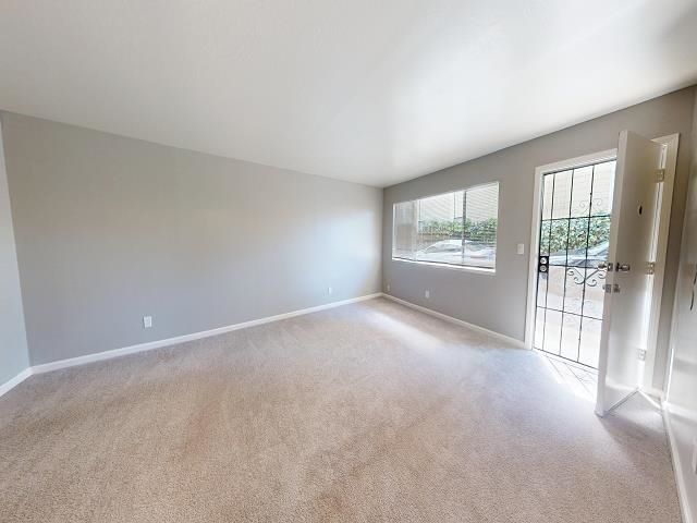 1211 Paru St, Alameda, CA 94501