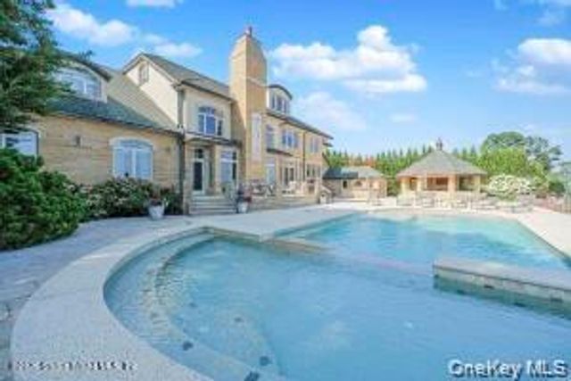 50 Wakefield, Staten Island, NY 10312