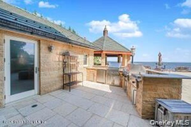 50 Wakefield, Staten Island, NY 10312