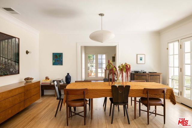 4801 Ambrose Avenue, Los Angeles, CA 90027