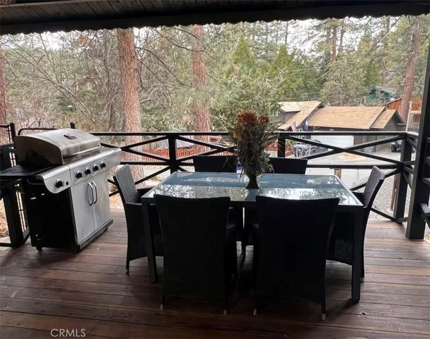 1002 CHEROKEE ST, Fawnskin, CA 92333