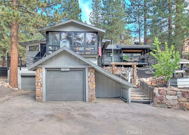 1002 CHEROKEE ST, Fawnskin, CA 92333