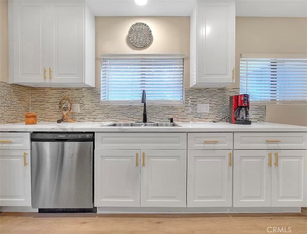 1002 CHEROKEE ST, Fawnskin, CA 92333
