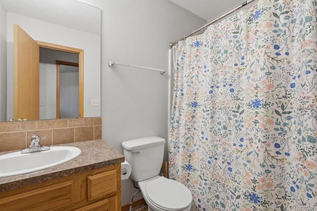 221 S Maize Rd, Wichita, KS 67209