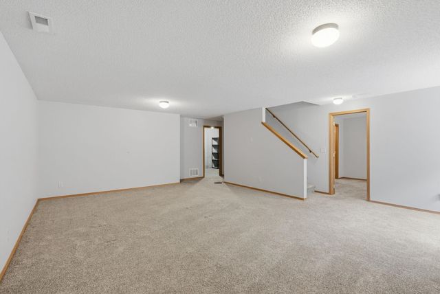 221 S Maize Rd, Wichita, KS 67209