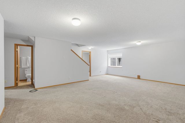 221 S Maize Rd, Wichita, KS 67209