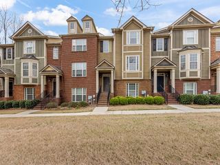 3998 Llewellin SW Lane 23, Smyrna, GA 30082