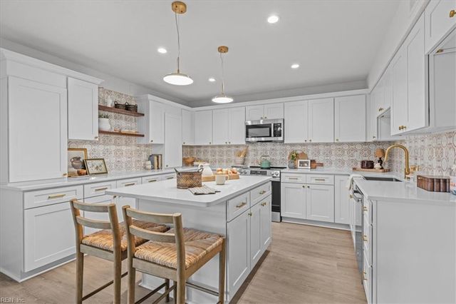 1118 Tall Oak DR, Virginia Beach, VA 23462