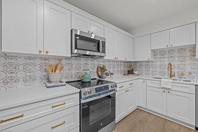 1118 Tall Oak DR, Virginia Beach, VA 23462
