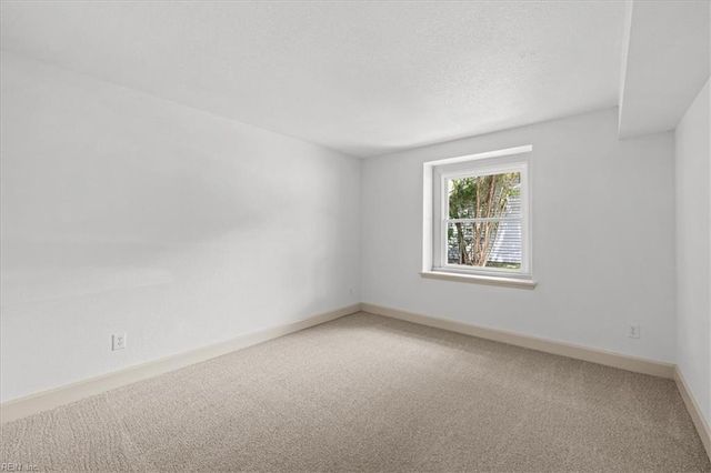 1118 Tall Oak DR, Virginia Beach, VA 23462