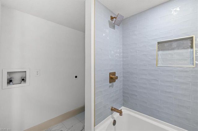 1118 Tall Oak DR, Virginia Beach, VA 23462