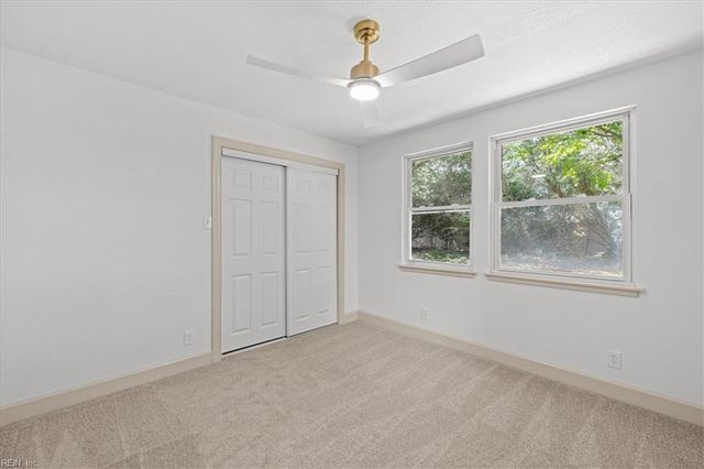 1118 Tall Oak DR, Virginia Beach, VA 23462