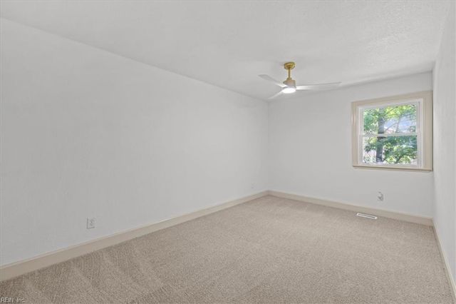 1118 Tall Oak DR, Virginia Beach, VA 23462