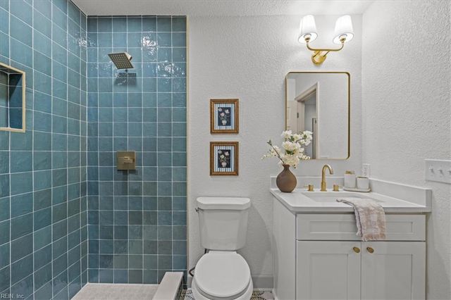 1118 Tall Oak DR, Virginia Beach, VA 23462
