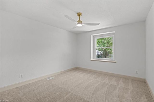 1118 Tall Oak DR, Virginia Beach, VA 23462