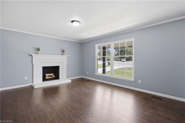 3 Woodclub Court, Greensboro, NC 27406