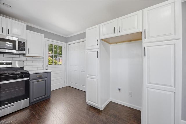 3 Woodclub Court, Greensboro, NC 27406