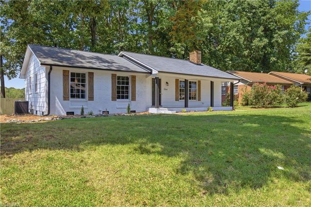 3 Woodclub Court, Greensboro, NC 27406