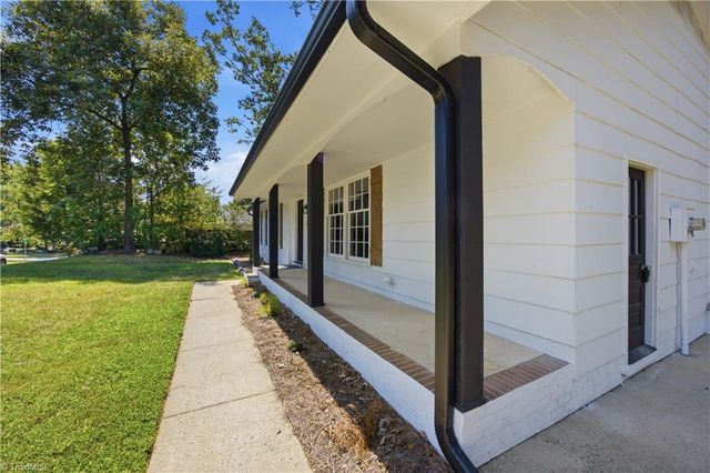 3 Woodclub Court, Greensboro, NC 27406