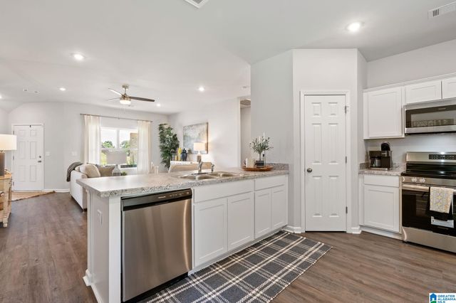 856 ASHFORD DRIVE, Calera, AL 35040
