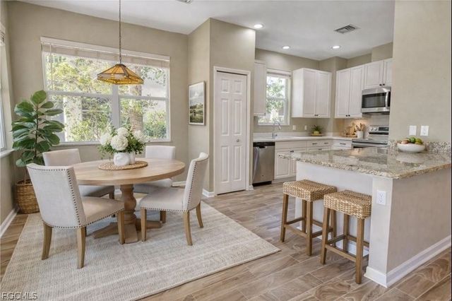 14562 Dolce Vista RD 102, Fort Myers, FL 33908