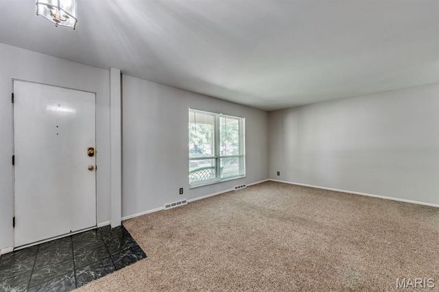 1218 Wissmann Drive, Ballwin, MO 63011